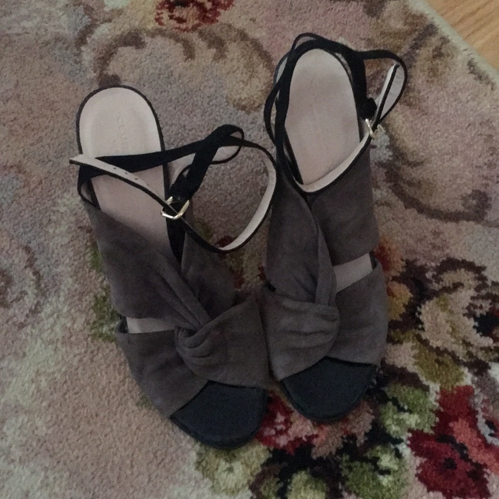Club Monaco Heels 3in size 40 or 9